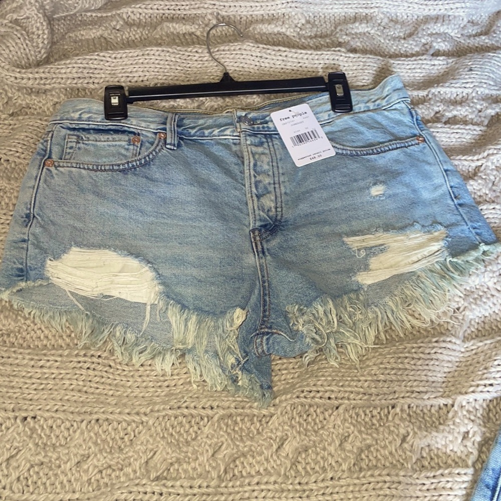 Free people daisy dukes shorts